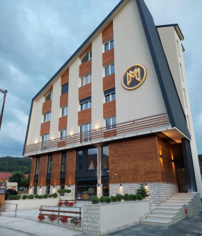 Modern Mountain luxury